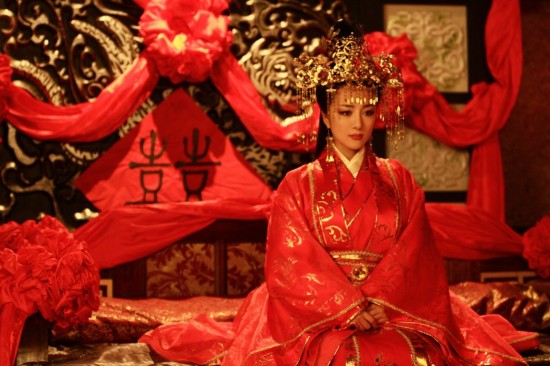 赵丽颖娜扎唐嫣 谁是古装剧大婚最美新娘?(图)