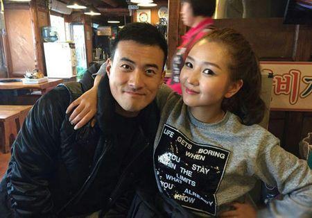 何洁赫子铭被爆离婚!结婚三年生两娃 一直高调