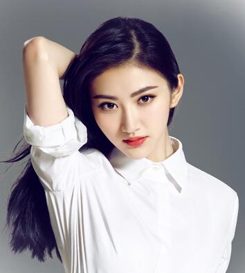 景甜当《长城》女一号张艺谋也没办法!深扒景