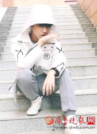 TFBOYS王俊凯登富豪榜 排名比鹿晗只低一位身价2.48亿元