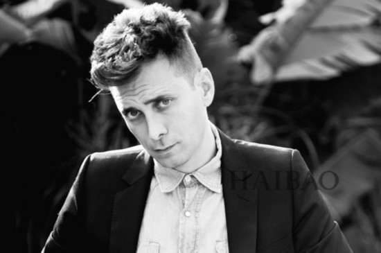 }Pz (Hedi Slimane)