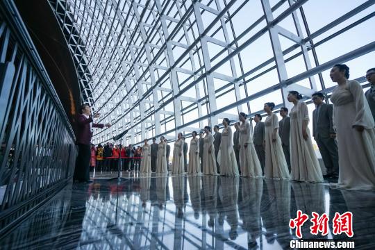国家大剧院九周年纪念日汇集近万观众