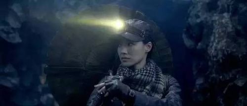 这才是鬼吹灯！《精绝古城》豆瓣评分秒杀《盗墓笔记》是如何做到的？ 《鬼吹灯精绝古城》分集剧情