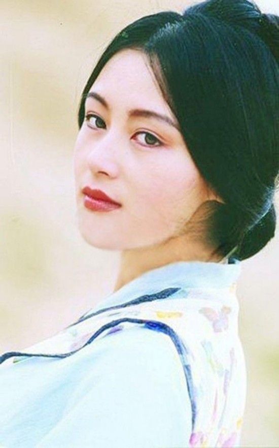 基因强大!陈红16岁儿子帅过吴亦凡 陈红旧照盘