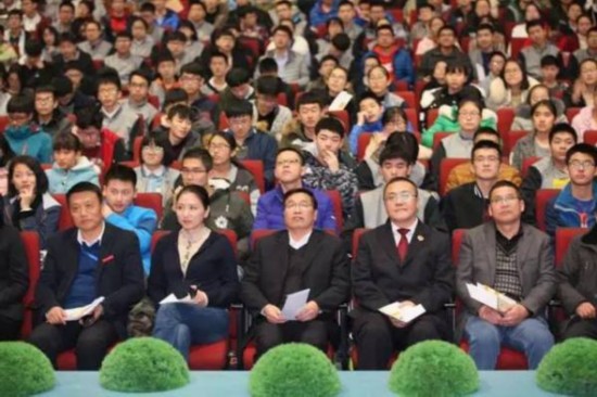 法治进校园全国巡讲团走进义乌中学--浙江站