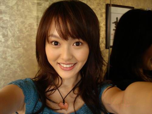 罗晋让女友唐嫣当众卸妆!女明星卸妆后的真实