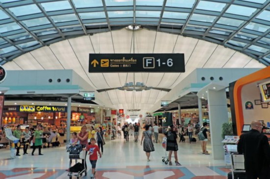 解锁国际机场的独特转机方式 国际飞人必备锦