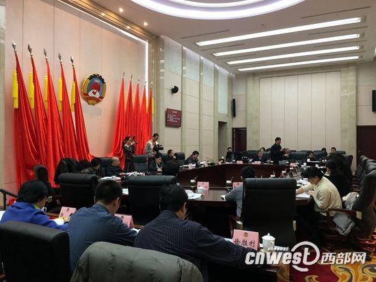 江西省政协人口资源_两会侧记 江西在低碳经济领域引领时代潮流