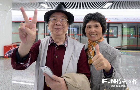 福州表情试运1营首日:从镜头看乘客a表情地铁表情包可爱阿鲁图片