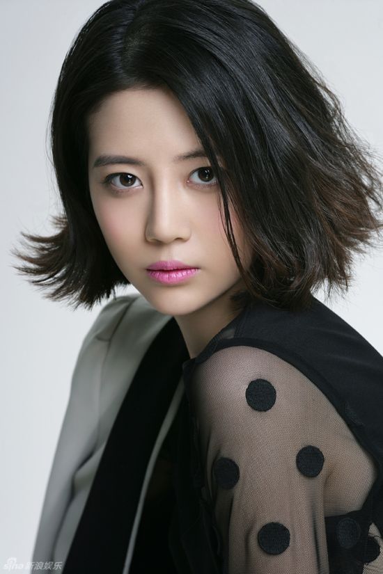 《漂亮的李慧珍》热播 女二李溪芮长腿秒杀观