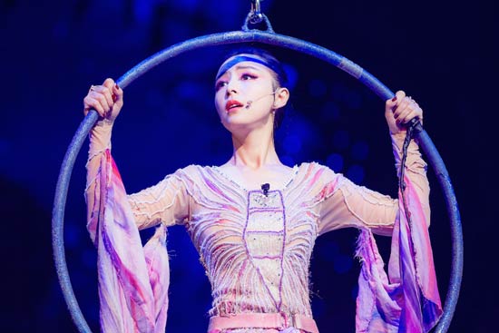 《跨界冰雪王》张静初淡定表演获节目组好评-