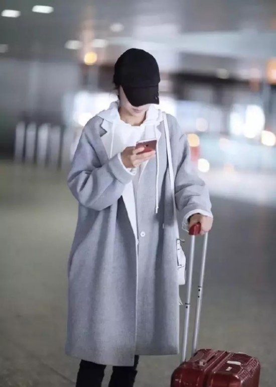 學會這幾款大衣內搭套路,讓你時髦又保暖,助你新年美出新高度!