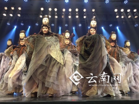 杨丽萍执导大型舞台剧《平潭映象》首发 欲开启亚洲巡演