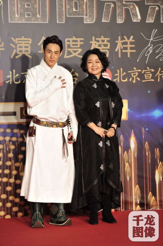 《不忘初心 面向未来——中国电视剧导演年度榜样》表彰活动在京进行