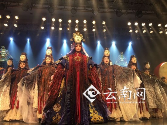 杨丽萍执导大型舞台剧《平潭映象》首发 欲开启亚洲巡演