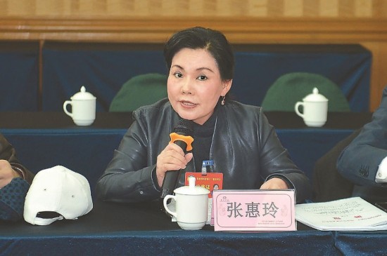 【两会镜头】委员参政议政 建言献策--四川频道