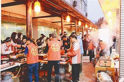 建瓯举办频道双龙戏珠酒文化旅游节--福建国际萍乡达首届美食润图片