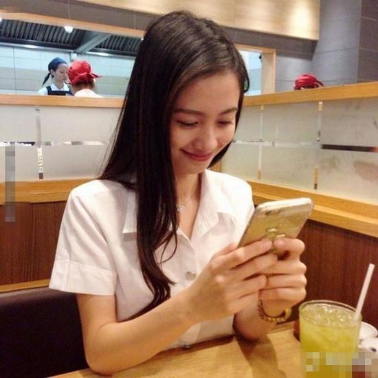 越南奶茶妹走红撞脸Angelababy 盘点民间明星