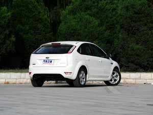 �������� ����˹ 2014�� ���ᾭ�� 1.8L �Զ���׵�ذ�