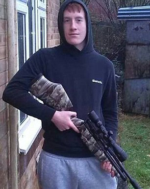 英少年暴虐成性 屡次偷猫残害只为取乐--陕西频