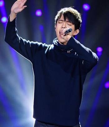 迪玛希一鸣惊人:将与张杰同台上华人春晚迪玛