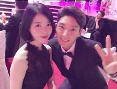 网传IU与男友分手因李准基 官方回应:仅是好同