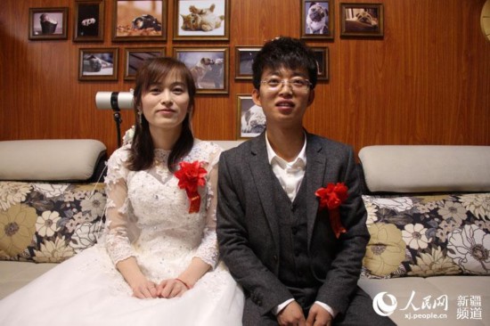 【網絡媒體走轉改】過年，我們在邊境線上舉行婚禮