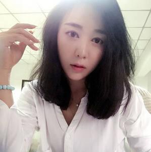 非诚勿扰21号女嘉宾金金私照流出深扒金金个