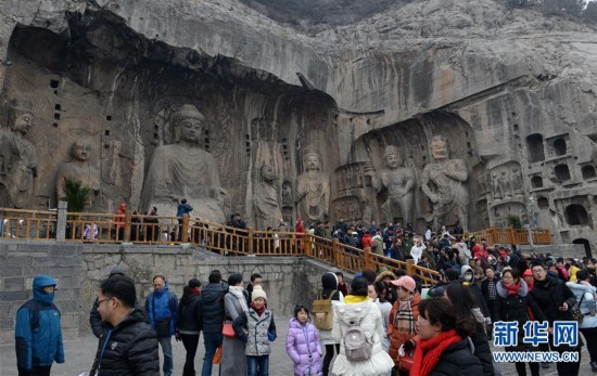 河南洛阳春节旅游人气旺