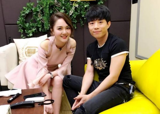 《歌手》第三期歌单:迪玛西《The Show Must