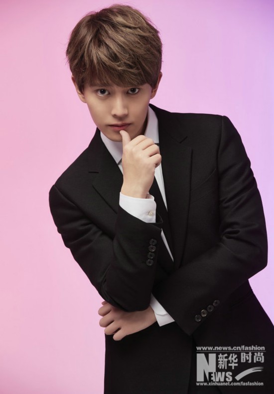 任嘉伦最新大片玩穿越 尽显霸道英气