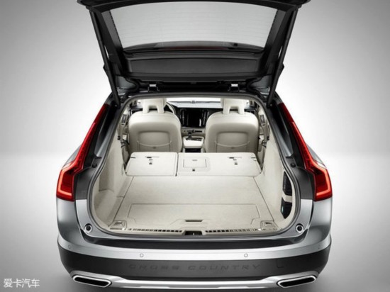 ֶV90 Cross Country