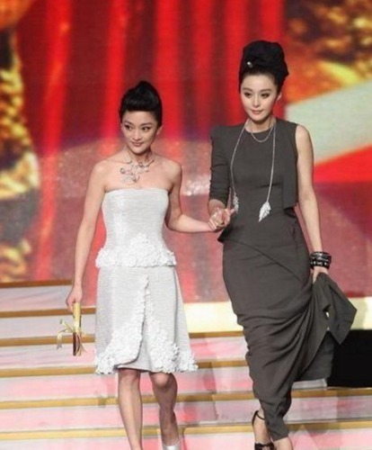 女神无数为何李晨独宠范冰冰?看完这几张图你