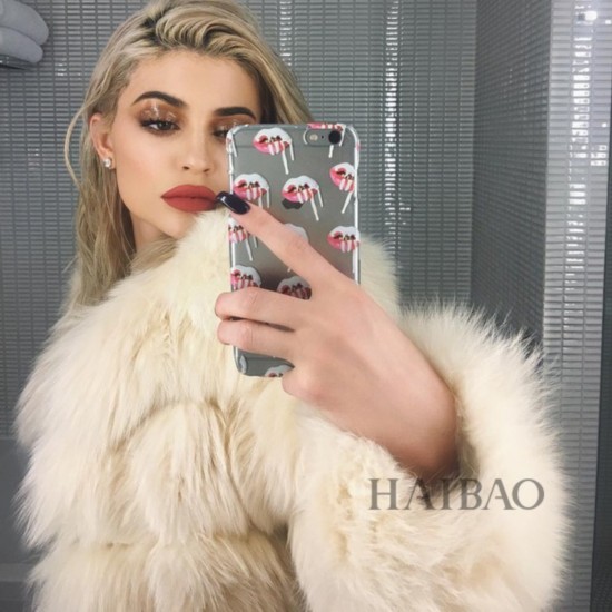 �Ͳ��P��R (Kylie Jenner)