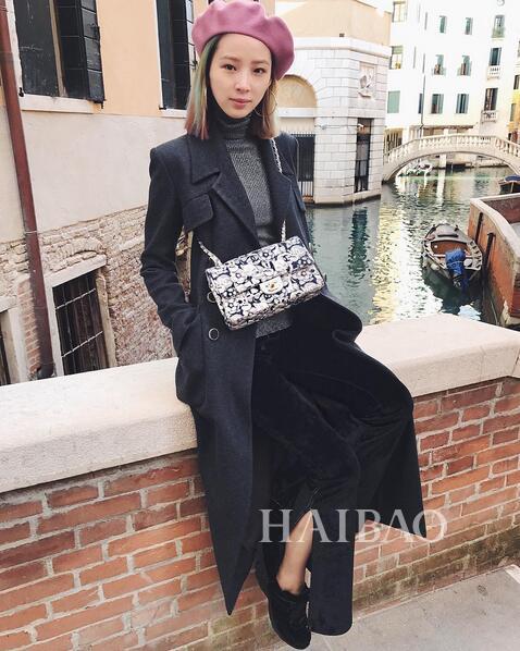 ����үSIrene Kim�t���p��Look