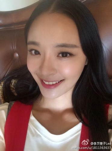 李莎旻子整容前后判若两人