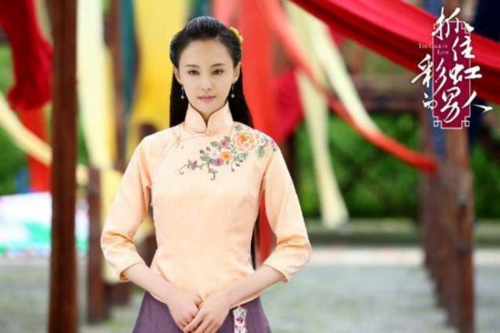 爽近照曝光!给店员放年假54天 自己当收银员(图