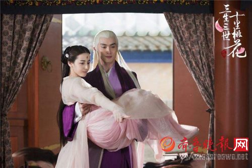 《三生三世十里桃花》凤九单相思东华帝君两千