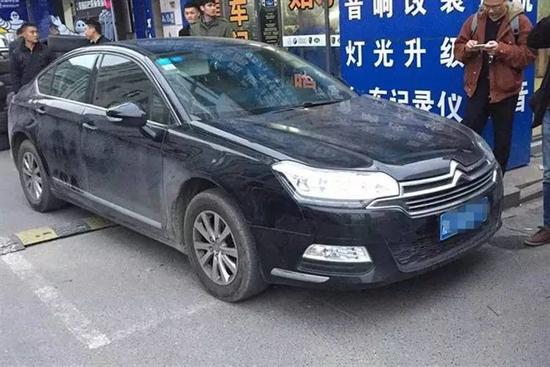 С����컯��һ��͵��50����� ���Է���Ĥ
