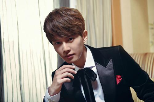 《大唐荣耀》 广平王任嘉伦竟曾是乒乓球运动