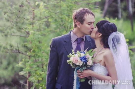 越大洋来爱你 拼凑世界真爱地图(组图)--韩国频