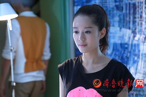 盘点杨幂旗下艺人 除了迪丽热巴还有他们 光《