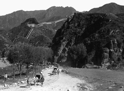 跨越百年 两个威廉的长城影像