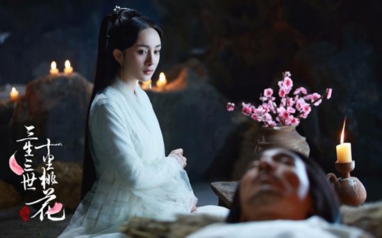 《三生三世十里桃花》33集34集剧情：白浅手撕素锦玄女 血洗大紫明宫