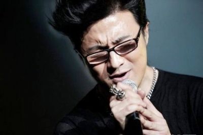 汪峰罕见谈二女儿 有时间就去看她让她知道有