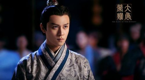 《大唐荣耀》33.34集剧情介绍 珍珠打感情牌打