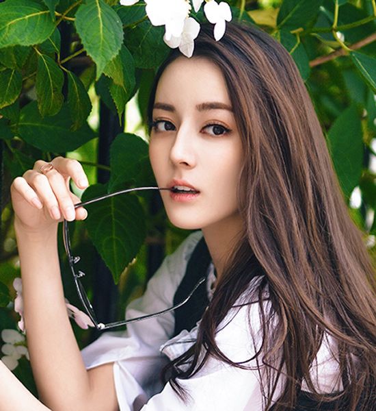 迪丽热巴加入跑男不知表现如何 但眼睛肯定比