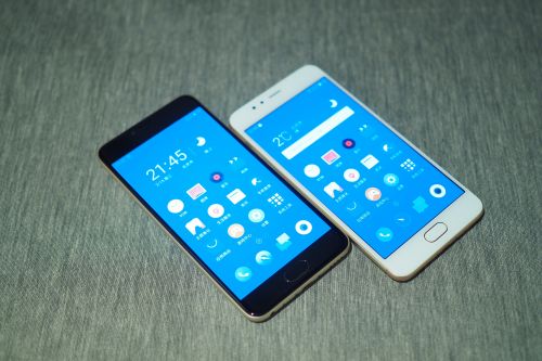 千元机也能享受快充快感 魅蓝5s对比魅蓝5手机