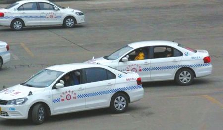 宜宾驾培市场饱和 学车费用跌至2500元(图)