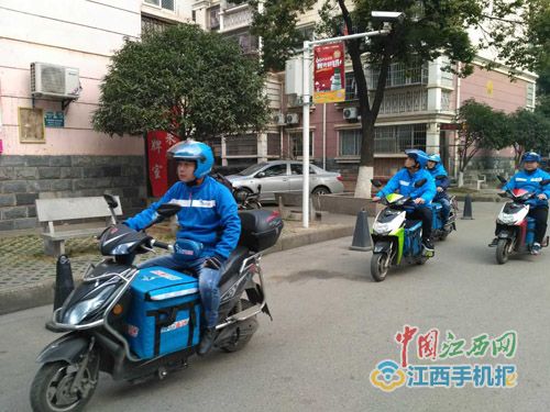 快递员与外卖员哪个工资高?南昌小哥们这么说